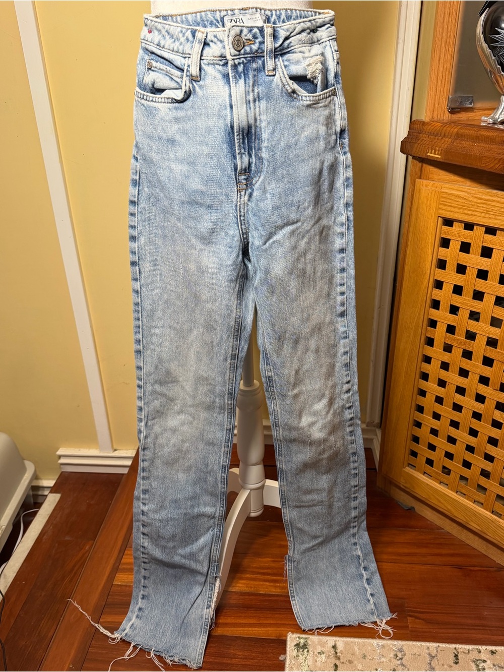 Zara Light Wash High-Rise Split Flare Women’s Jeans